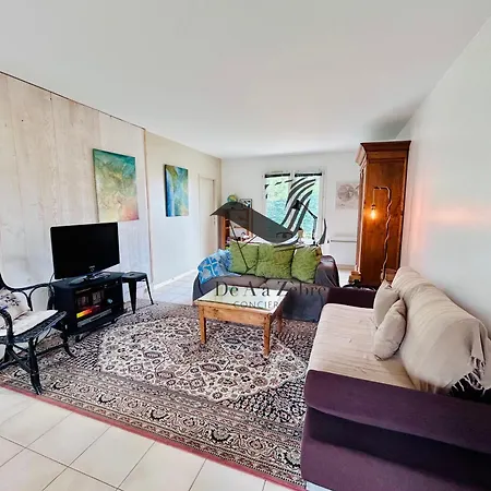 Chavid 17 - Spacieuse Maison Avec Jardin Ferienhaus *