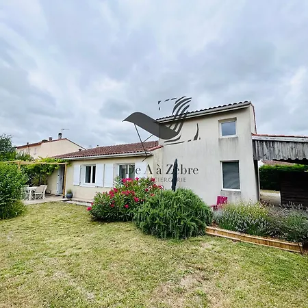 Guest house Chavid 17 - Spacieuse Maison Avec Jardin